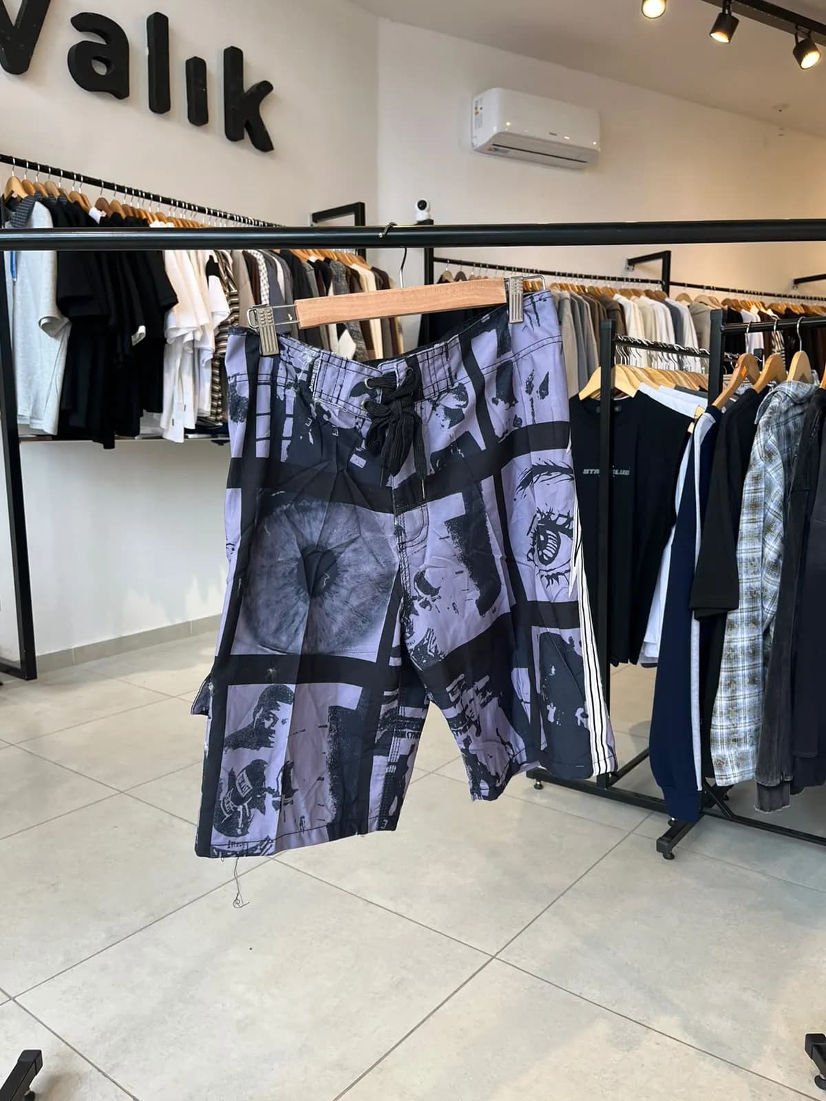 BOARDSHORT BILLA METALLICA LILA